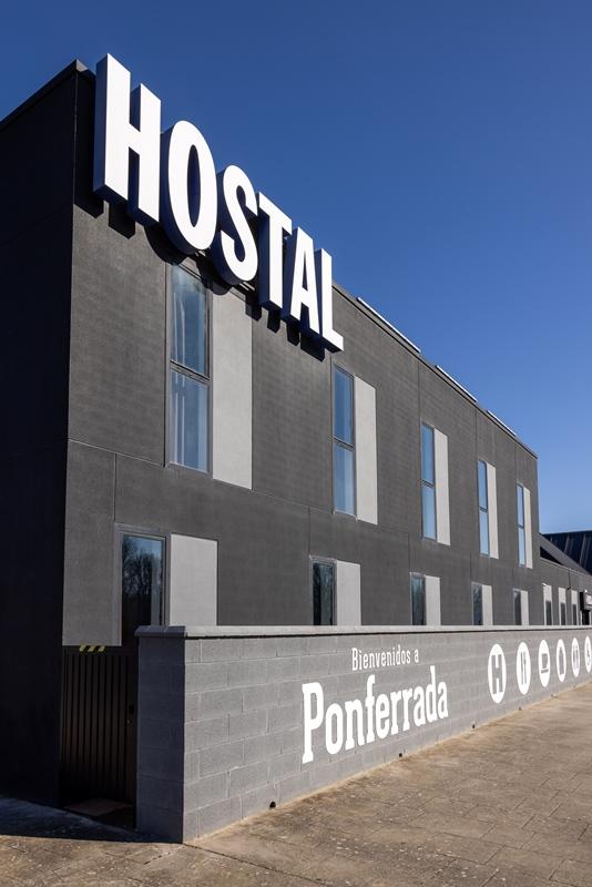 As Hoteles Ponferrada Columbrianos Dış mekan fotoğraf